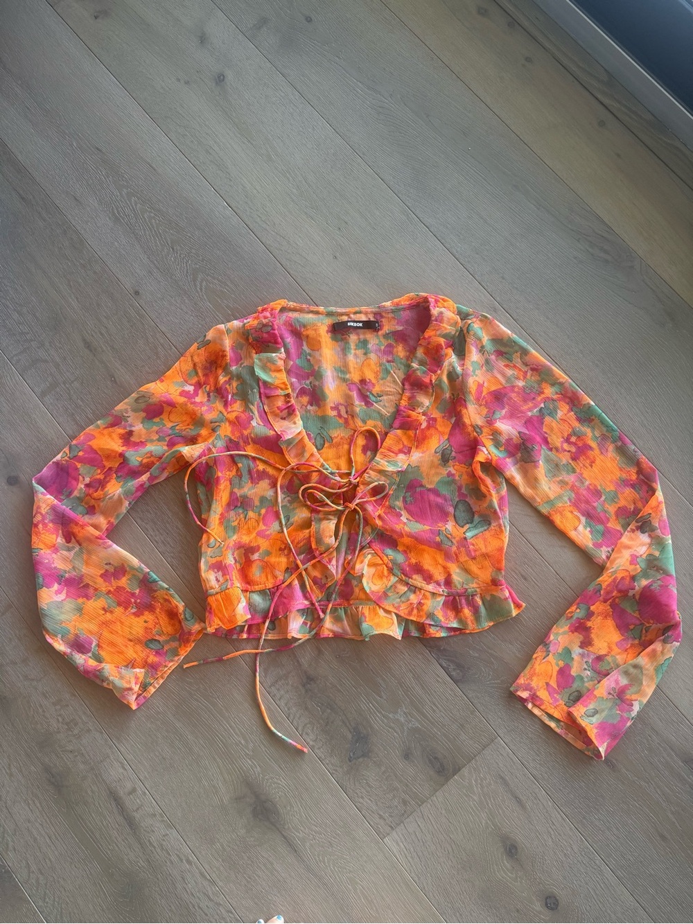 Tie-Front Floral Ruffle Blouse in Orange/Pink